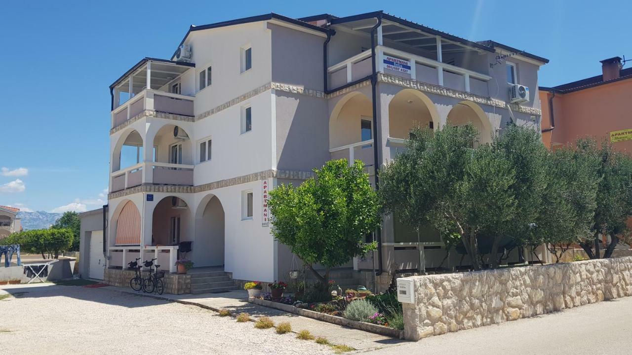 Apartments Beba Vir Buitenkant foto